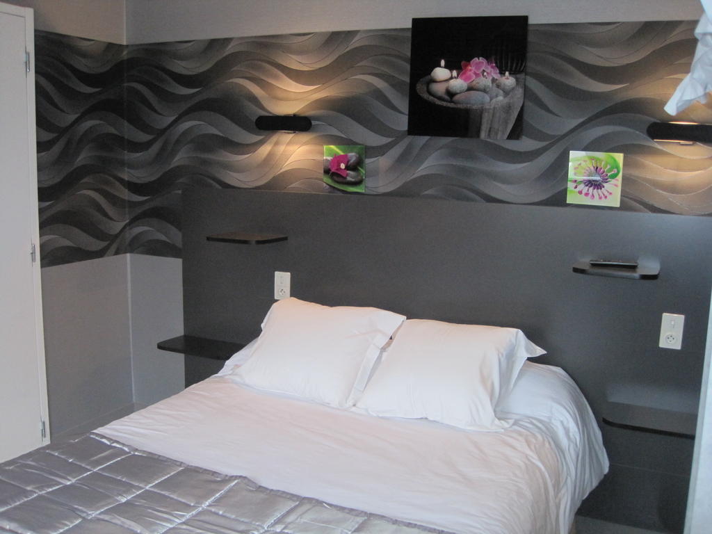 Hotel Restaurant Rive Gauche Bessines-sur-Gartempe Room photo