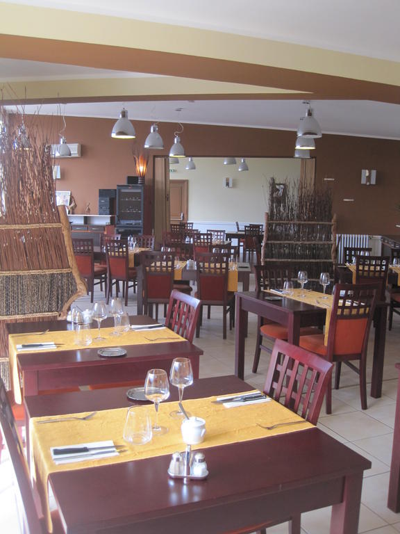 Hotel Restaurant Rive Gauche Bessines-sur-Gartempe Exterior photo